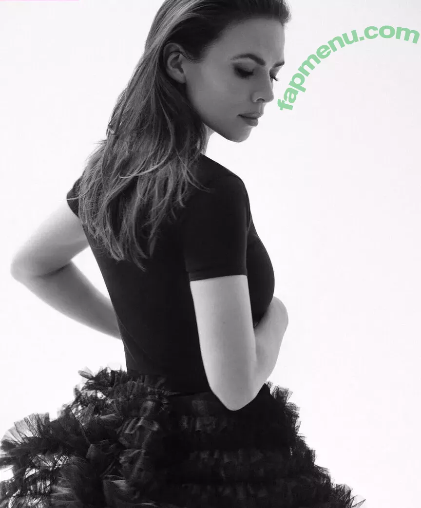 Hayley Atwell nude photo #0547 (wellhayley)