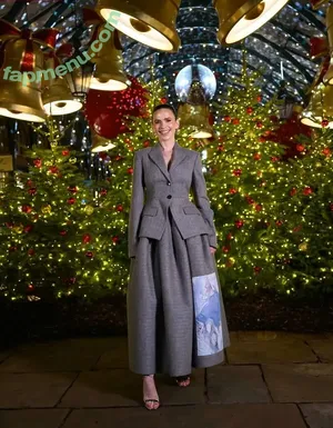 Hayley Atwell / hayley_atwell / wellhayley nude photo #1156