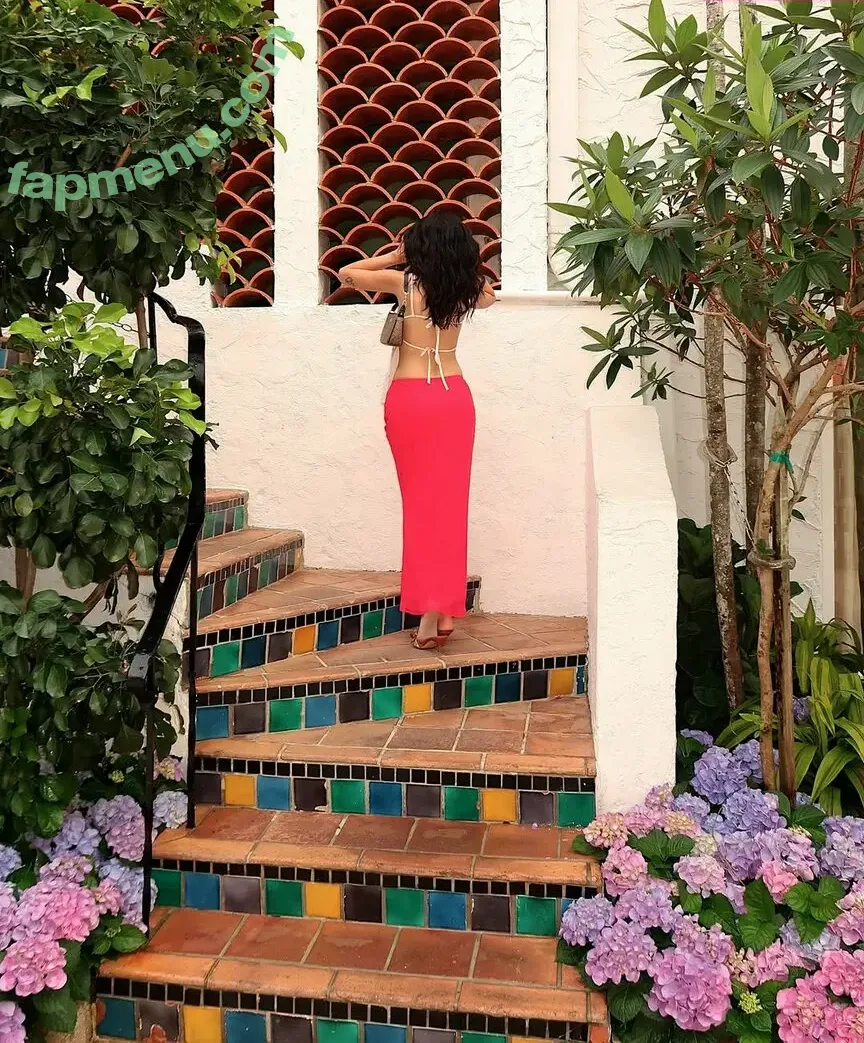 Hayley Benson nude photo #0009 (hayleyybenson)