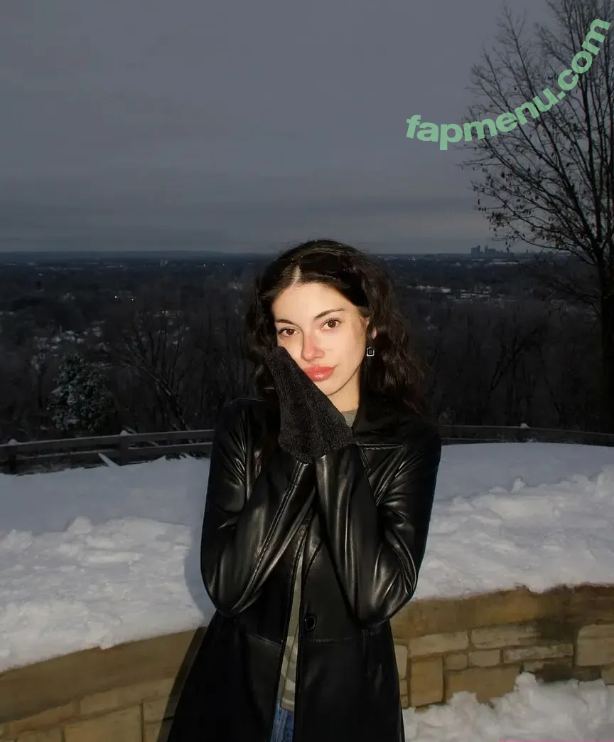 Hayley Benson nude photo #0012 (hayleyybenson)