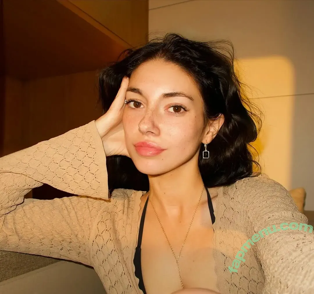 Hayley Benson nude photo #0018 (hayleyybenson)