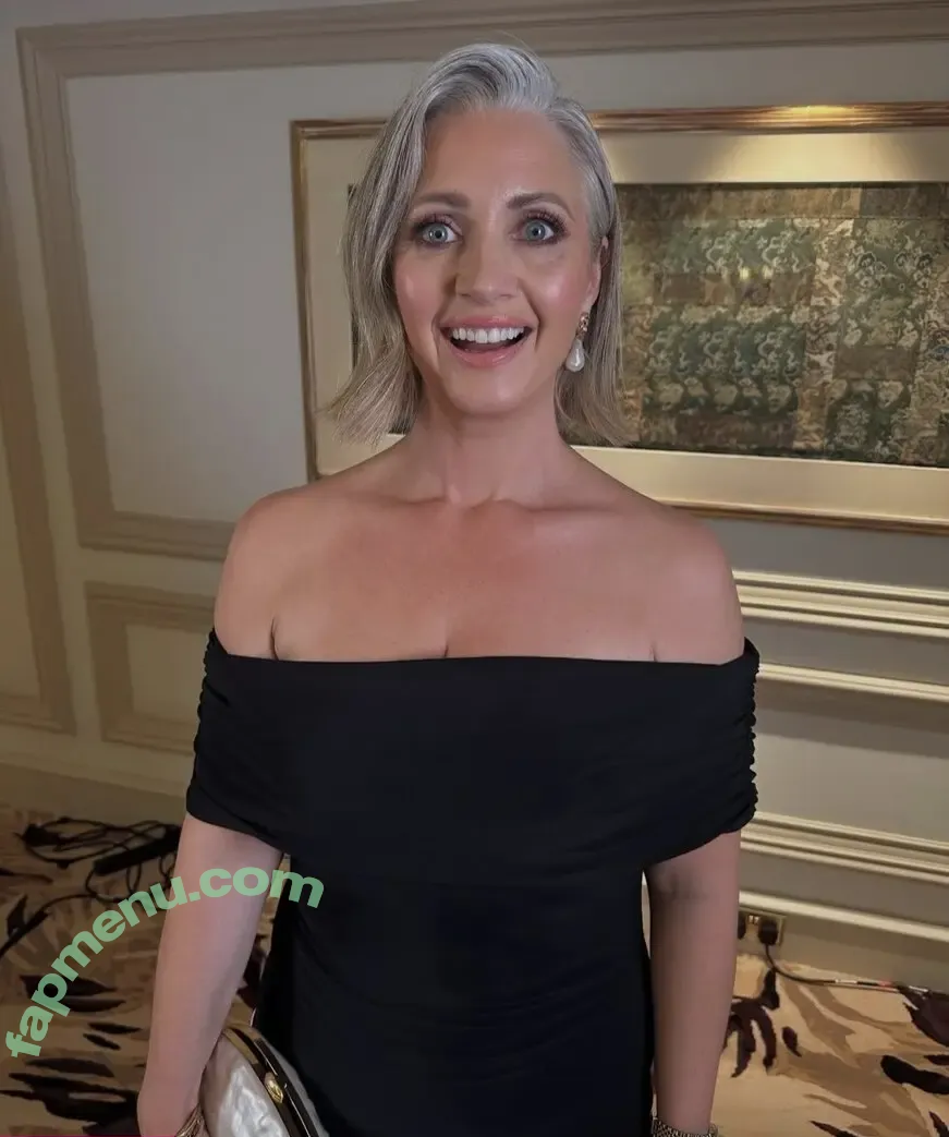 Hayley McQueen nude photo #0034 (mcqueenhayley / megamcqueen)