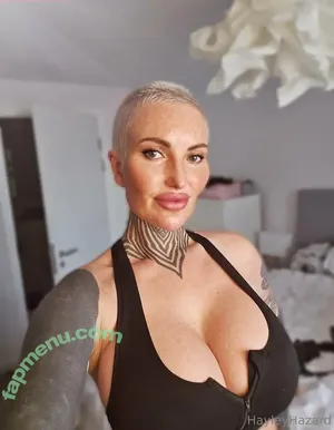  nude photo #0005