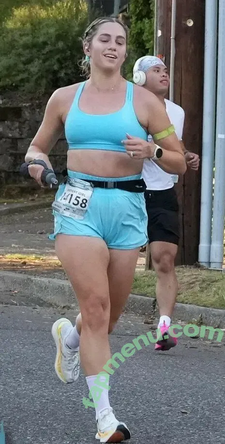 HayliNic nude photo #0136 (HayliNic)