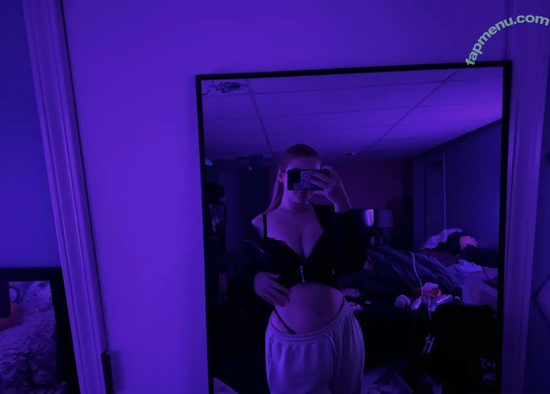 HayMartinn nude photo #0048 (Hal_es / ha1es666 / hay.martin)