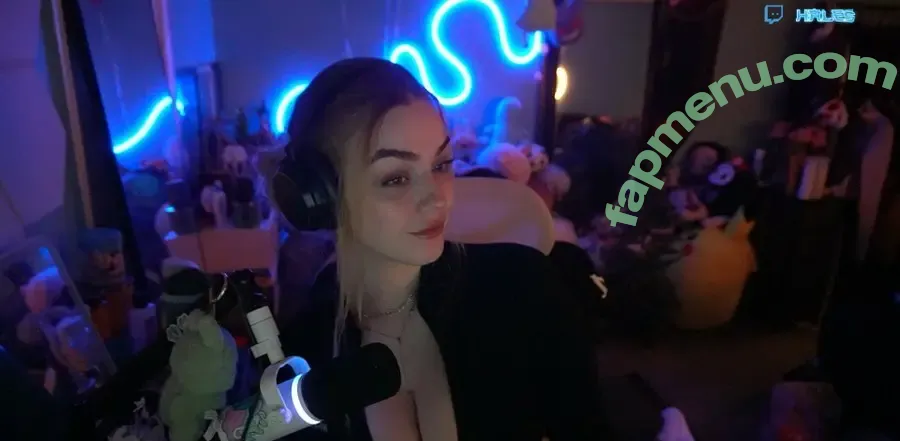 HayMartinn nude photo #0066 (Hal_es / ha1es666 / hay.martin)