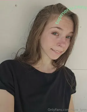 Haze Lynn / FlipMineArseMom / haze_lynn / therealhazelyn nude photo #0635