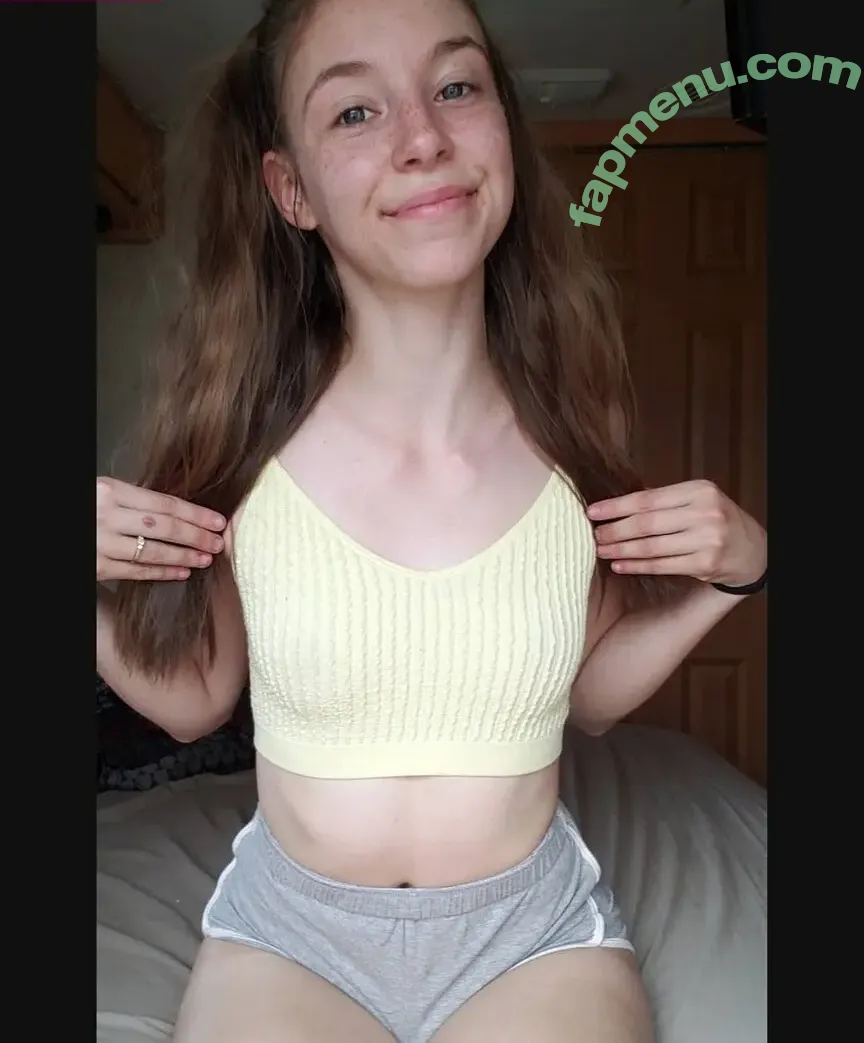 Haze Lynn nude photo #0588 (FlipMineArseMom / haze_lynn / hazelynnttv)