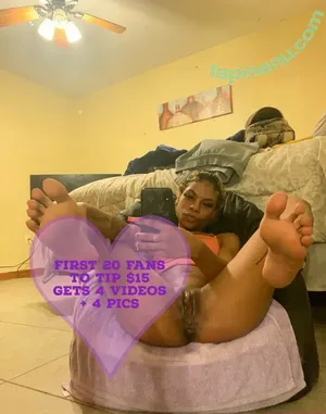 nude photo #0002