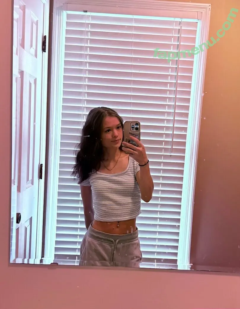 hazelwilliamsss nude photo #0042 (hazelwilliamsss)