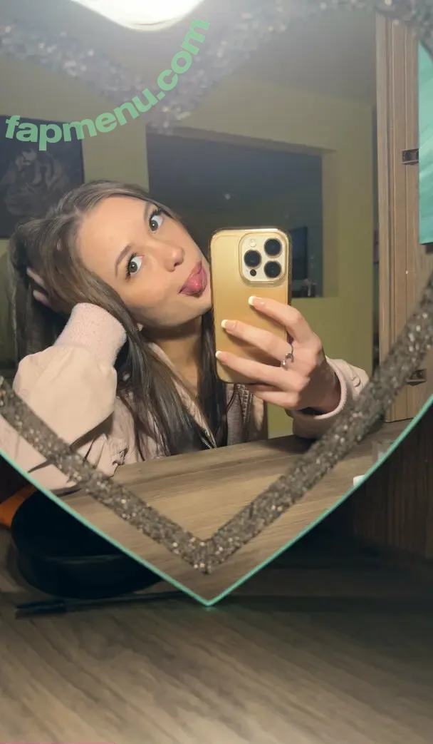 hazelwilliamsss nude photo #0052 (hazelwilliamsss)