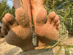 hazesoles / sunandpinetree nude photo #0002