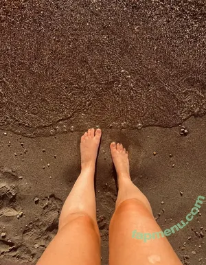 hazesoles / sunandpinetree nude photo #0003
