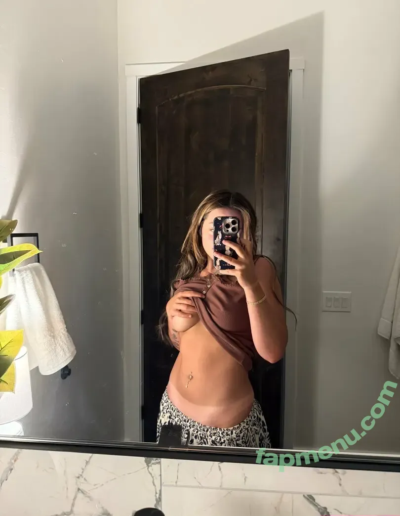 hazey_haley nude photo #0008 (hazey_hhaley)