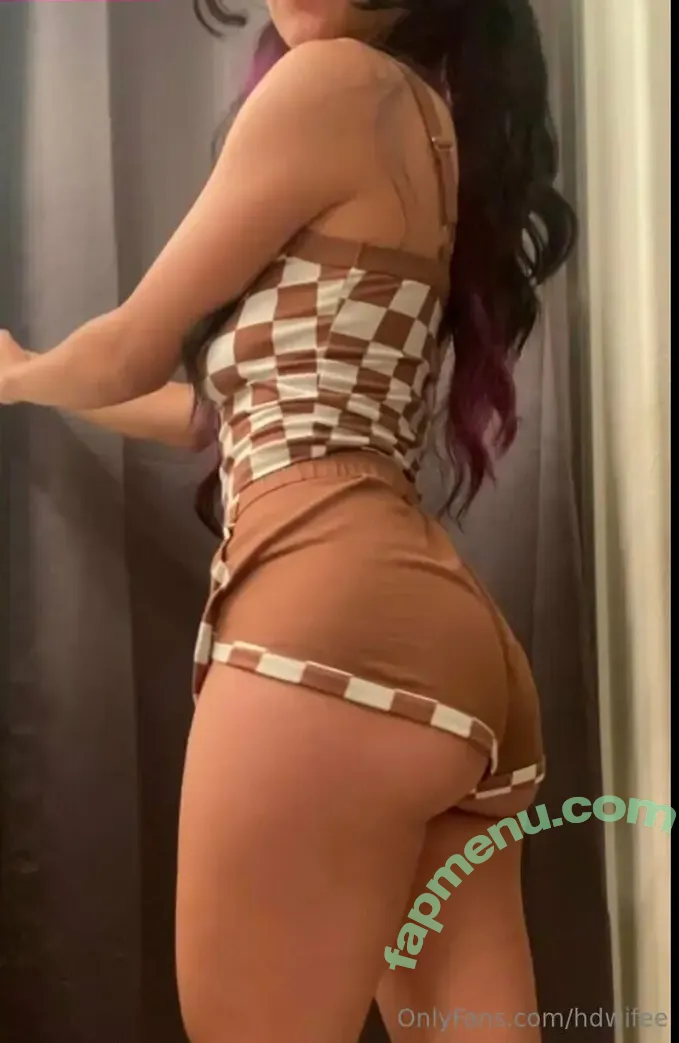 hdwifee nude photo #0038 (thehdwife)