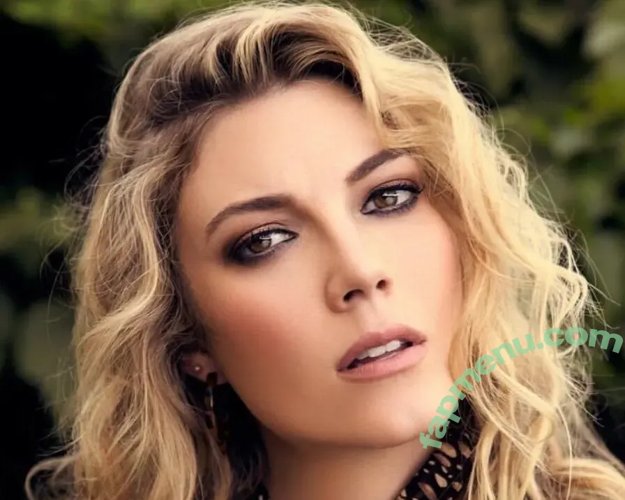 Heather Amaro nude photo #0002 (Expedition X / heatheraamaro)