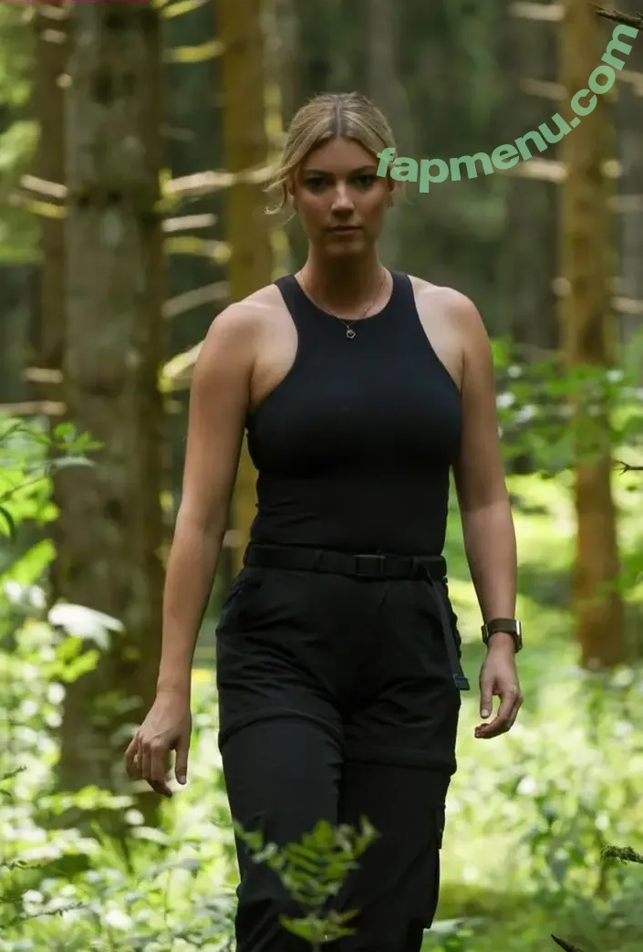 Heather Amaro nude photo #0008 (Expedition X / heatheraamaro)