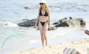 Heather Graham / curlyjoeee / imheathergraham nude photo #0039
