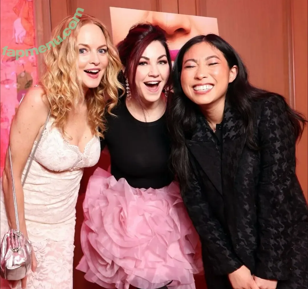 Heather Graham nude photo #0136 (imheathergraham / jessicag8081)