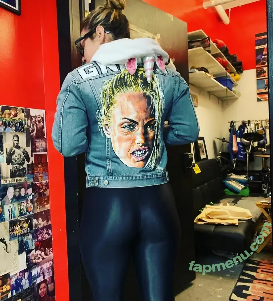 Heather Hardy nude photo #0205 (American Boxer / heathertheheat)