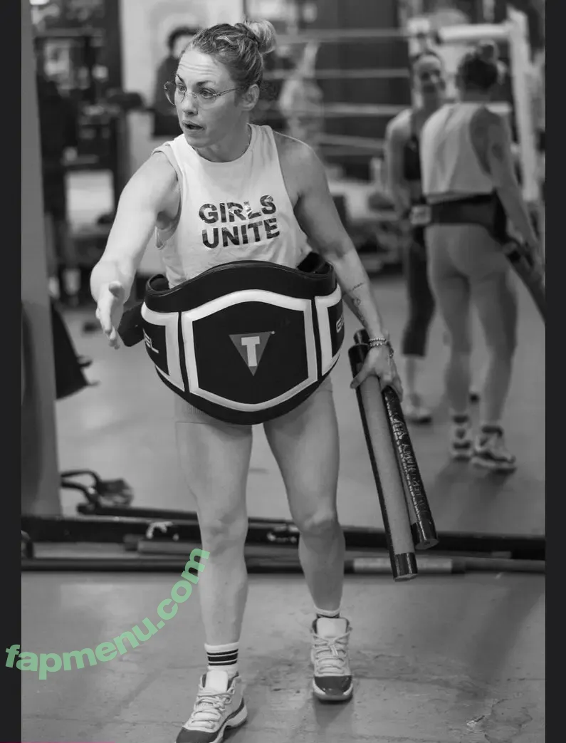 Heather Hardy nude photo #0213 (American Boxer / heathertheheat)