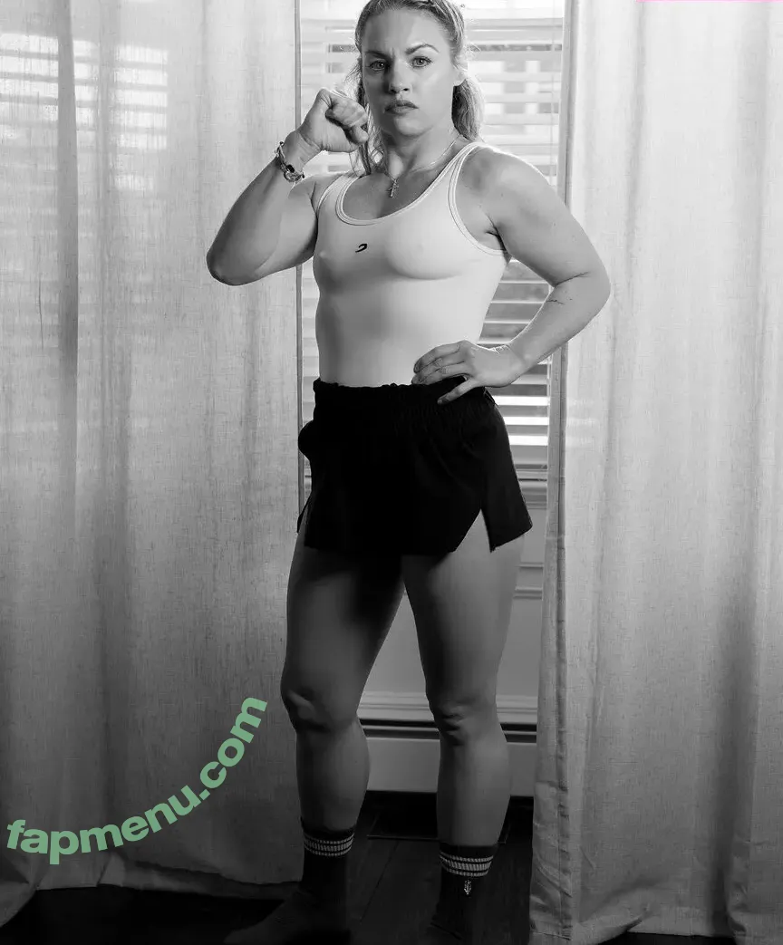 Heather Hardy nude photo #0227 (American Boxer / heathertheheat)