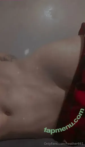 heather661 / hcubrilo6661 nude photo #0011