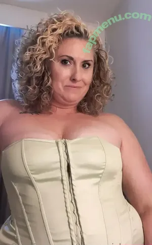  nude photo #0004