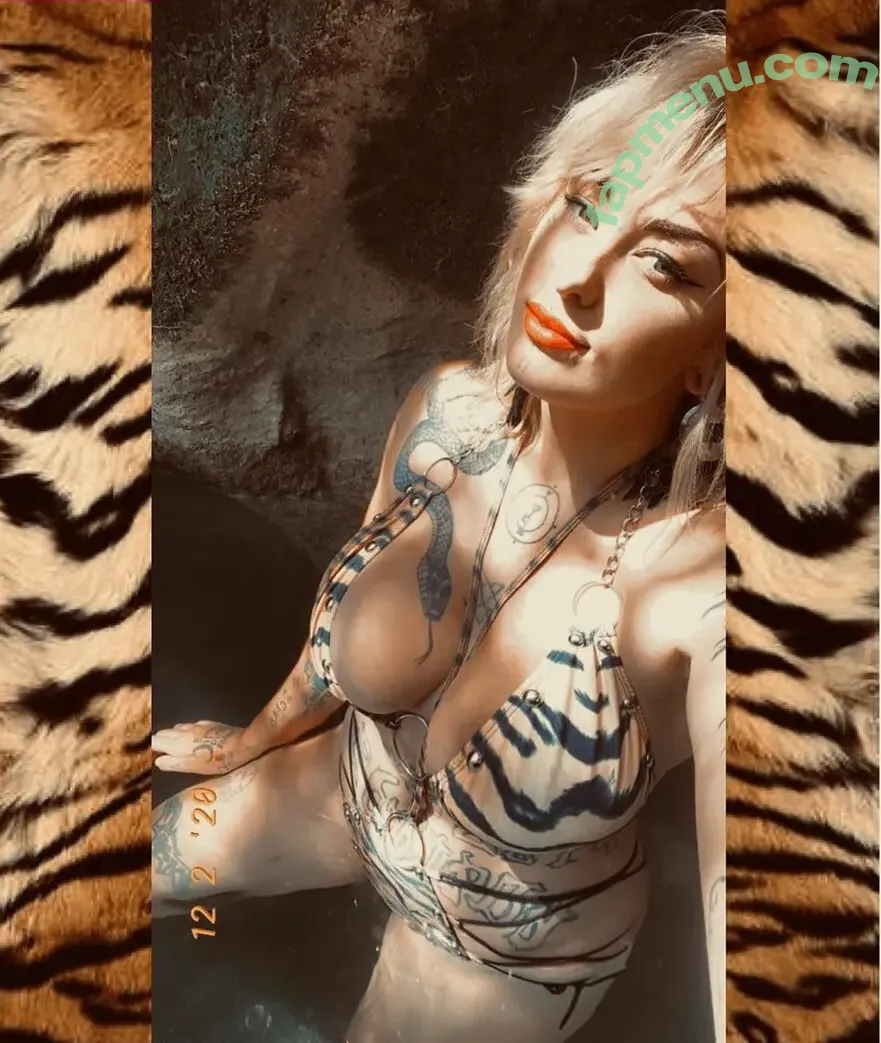 Heavymetalvixen nude photo #0102 (95.n.a.s.t.y)