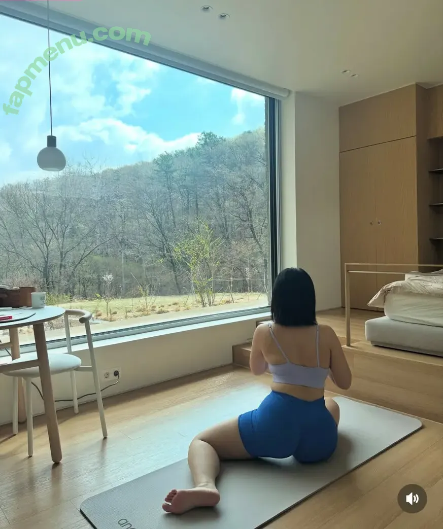 Heeheemoon nude photo #0062 (moon_nyang_ / xailormoon)