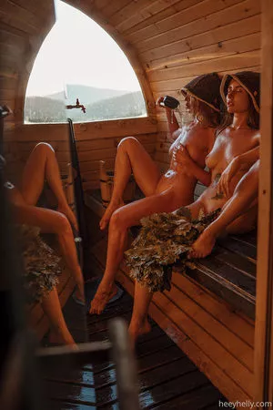 Heeyhelly / Helenerusser / Polina / heeyhelly_ / helly.heey nude photo #0026