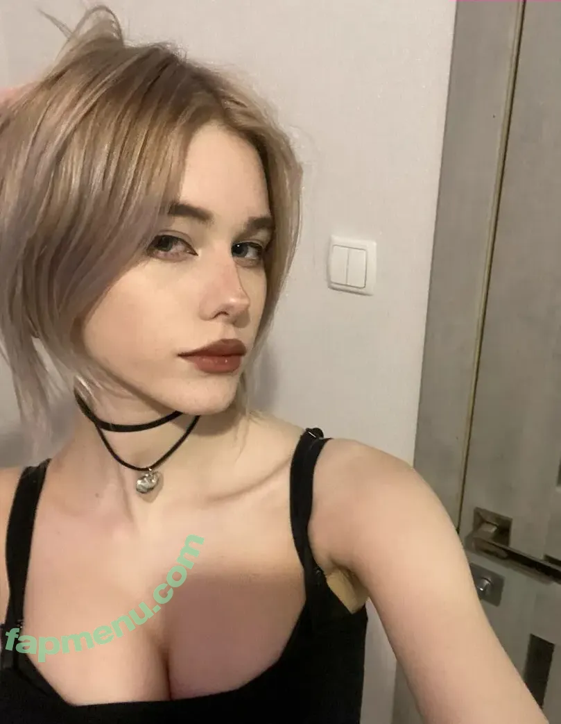 hefxtom nude photo #0004 (hefxtom)