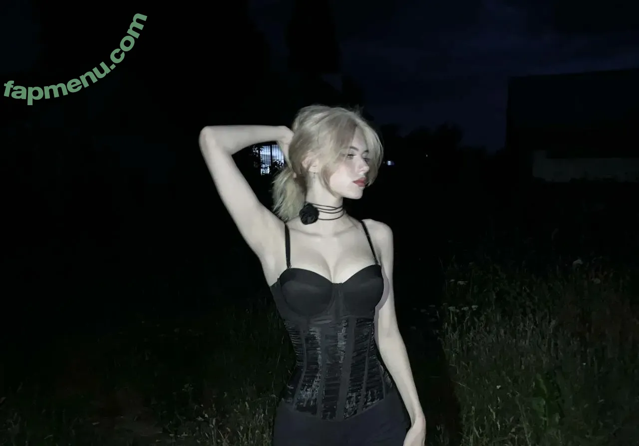hefxtom nude photo #0006 (hefxtom)