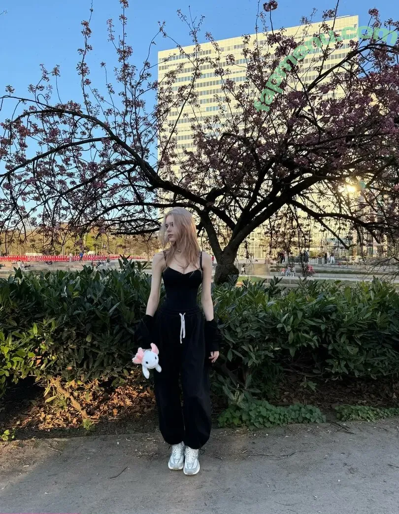 hefxtom nude photo #0143 (hefxtom)