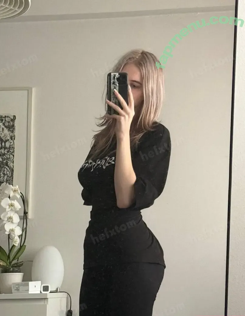 hefxtom nude photo #0201 (hefxtom)