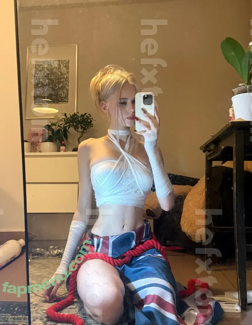 hefxtom nude photo #0304 (hefxtom)