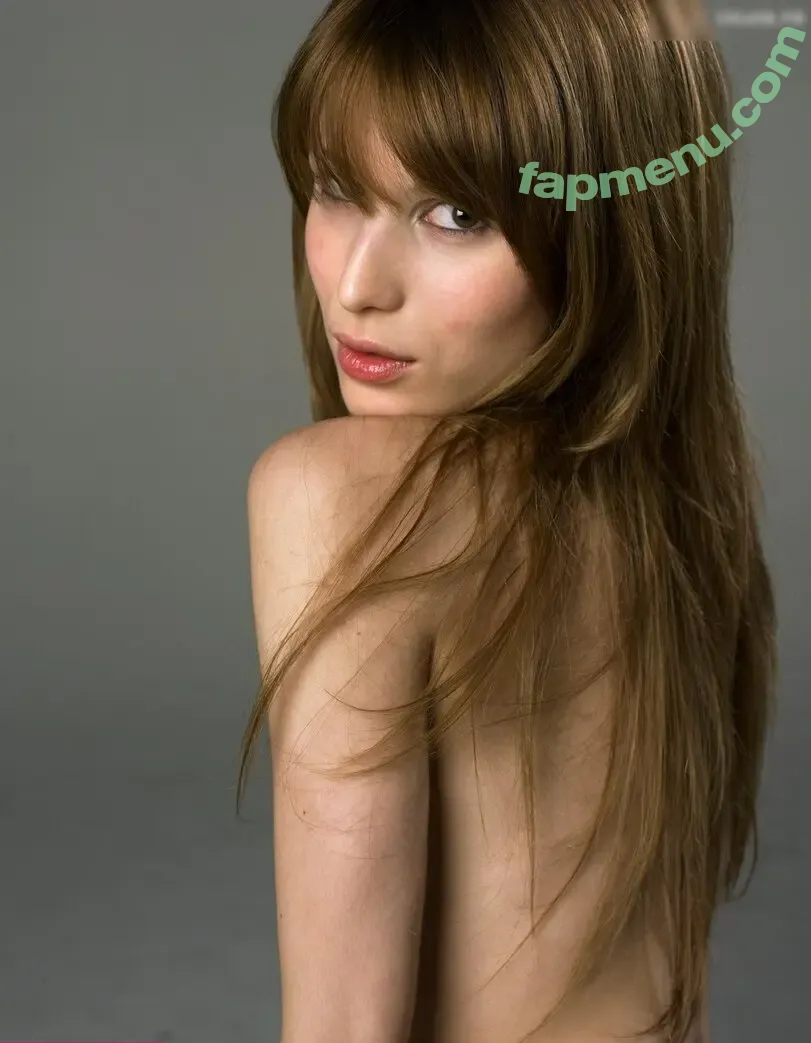 Hegre nude photo #5652 (hegreworld / theemilybloom)