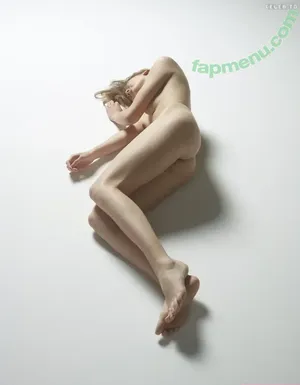 Hegre / hegreworld / theemilybloom nude photo #8359