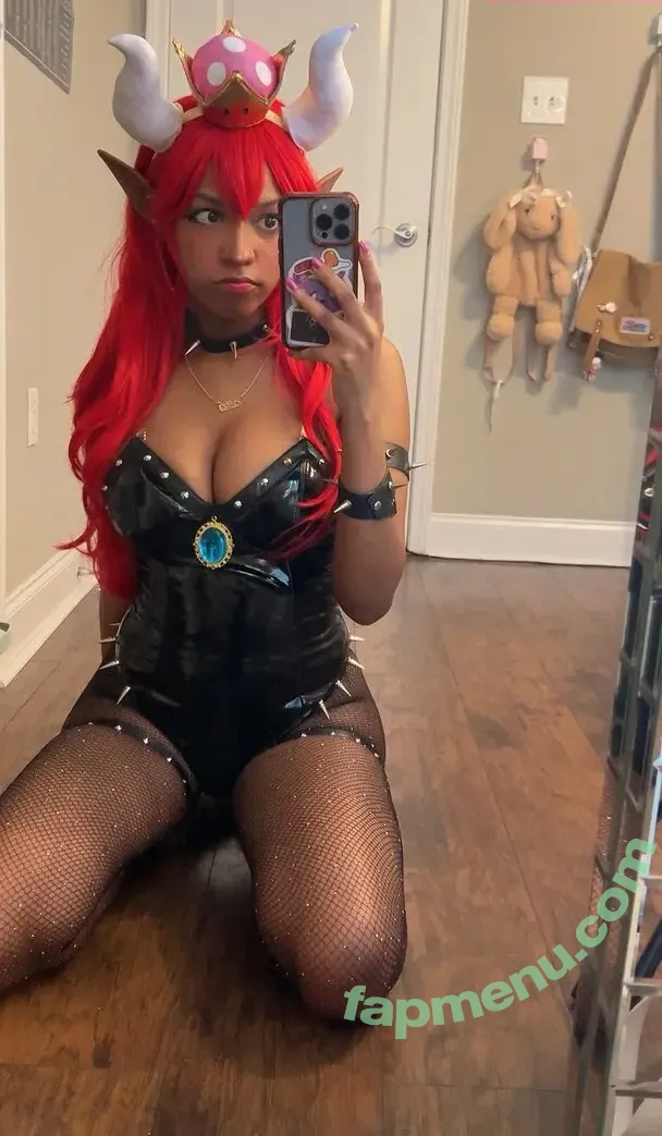 Hehekatt nude photo #0001 (Hehekattx / Katt / hekat666)
