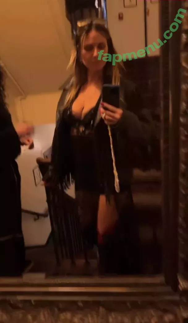 Heidi Klum nude photo #3762 (heidiklum)