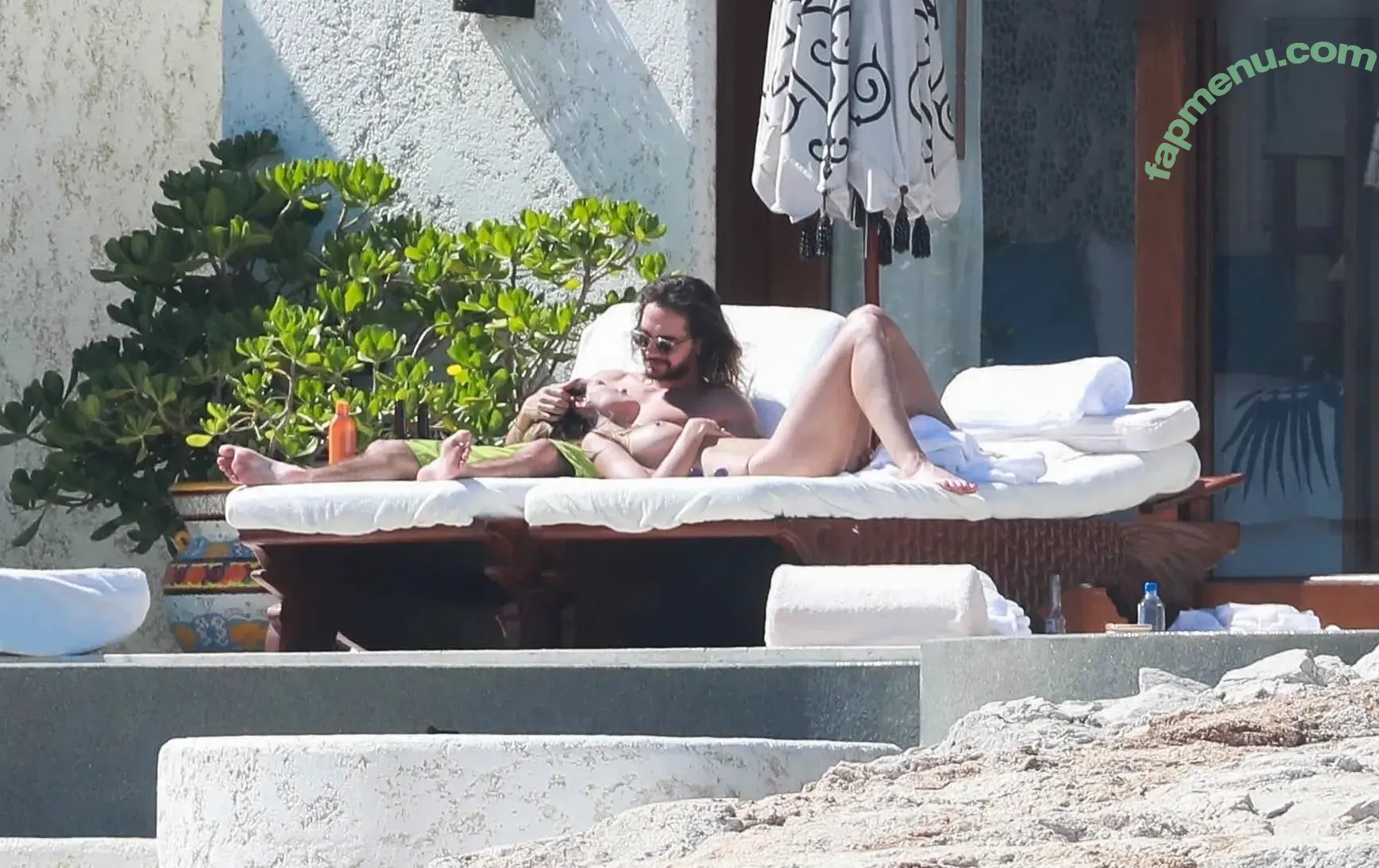 Heidi Klum nude photo #4751 (heidiklum)