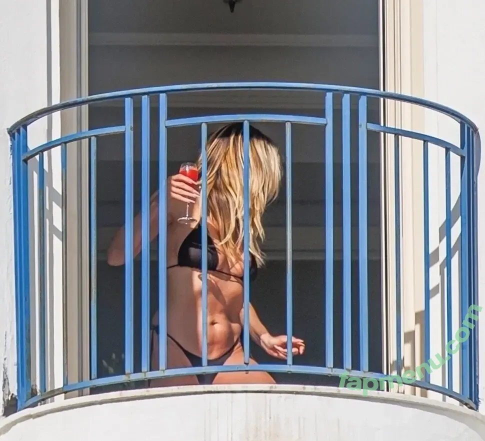 Heidi Klum nude photo #4877 (heidiklum)