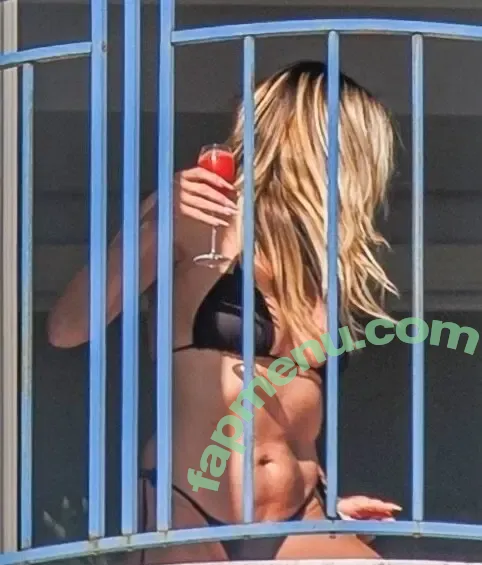 Heidi Klum nude photo #4878 (heidiklum)