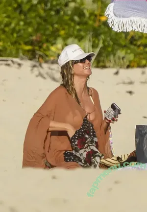 Heidi Klum / heidiklum nude photo #5935