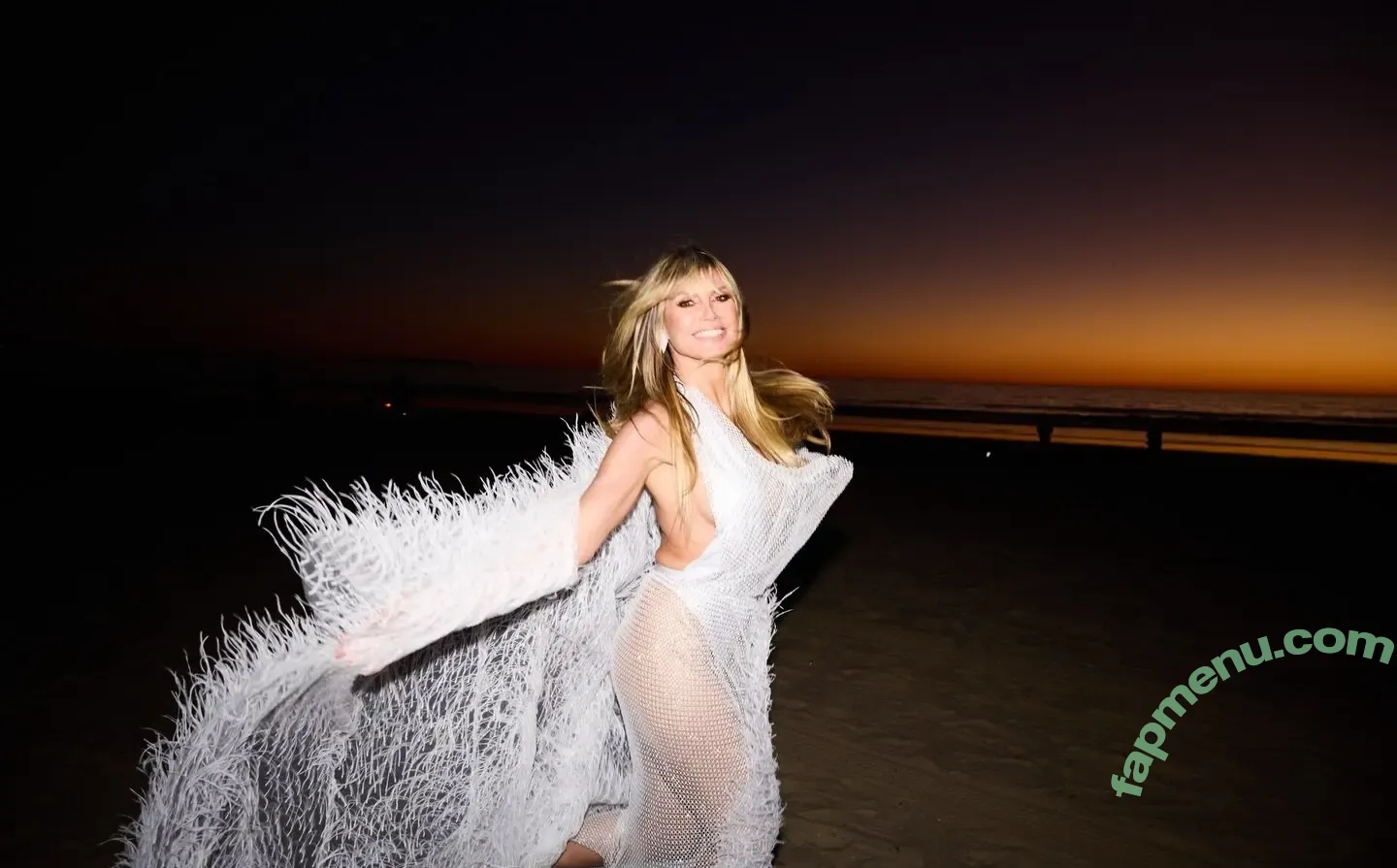 Heidi Klum nude photo #5610 (heidiklum)