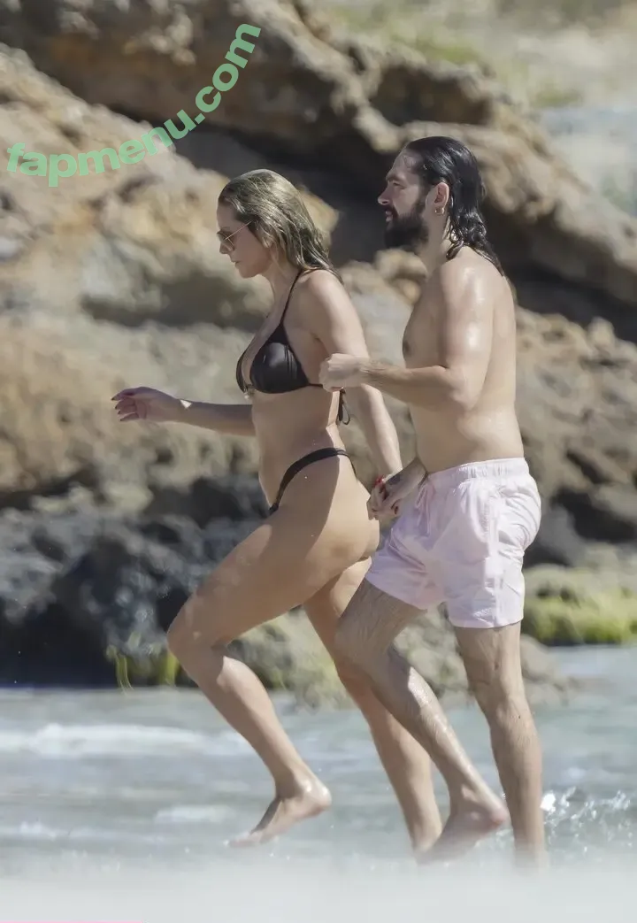 Heidi Klum nude photo #5718 (heidiklum)