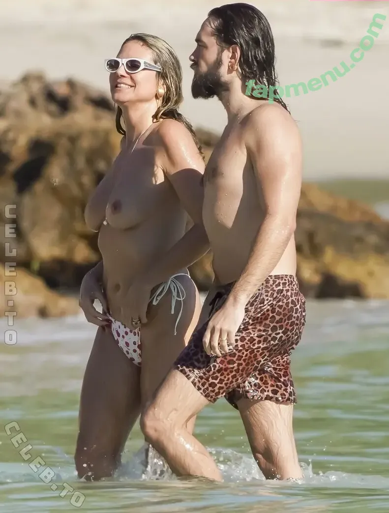 Heidi Klum nude photo #5723 (heidiklum)