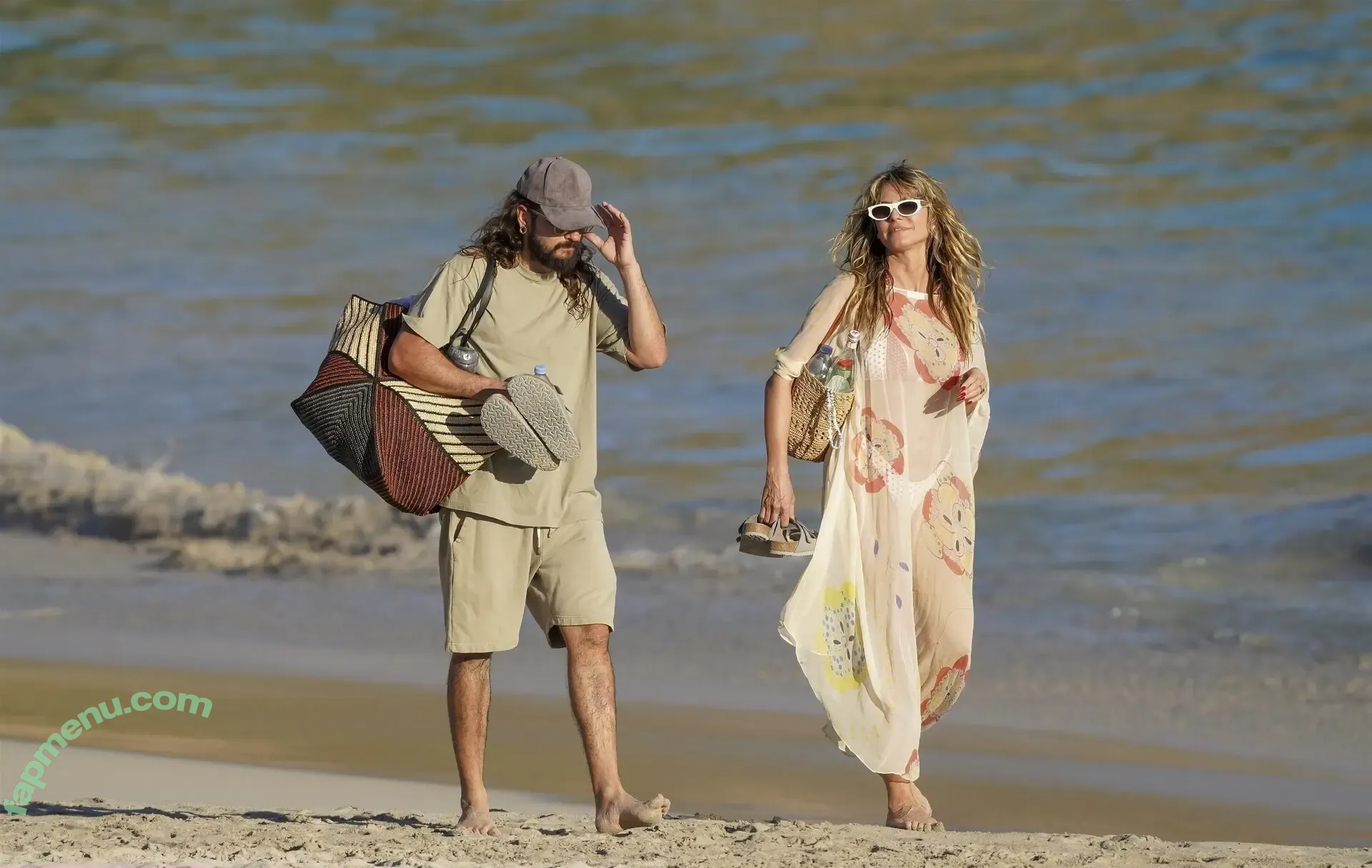 Heidi Klum nude photo #5756 (heidiklum)