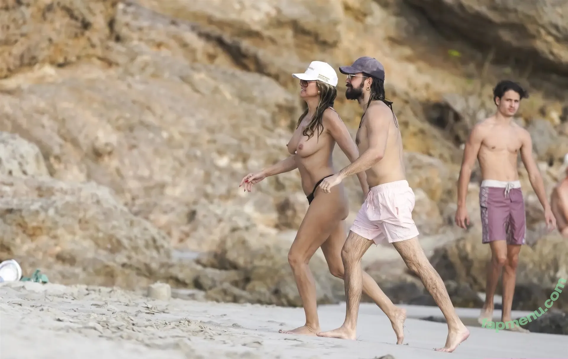 Heidi Klum nude photo #5789 (heidiklum)