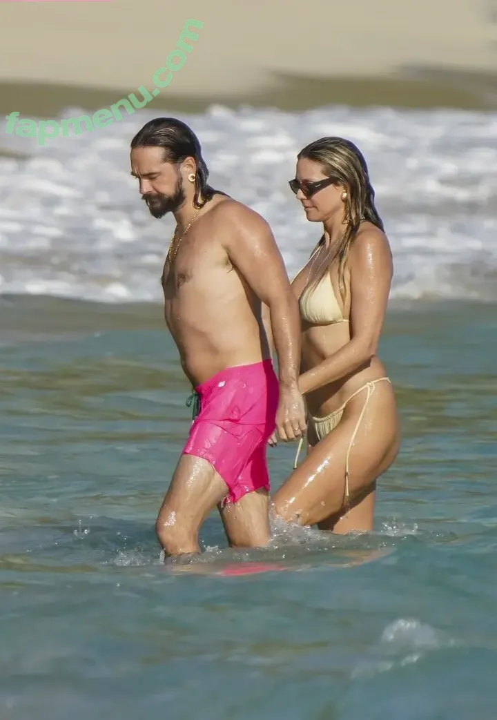 Heidi Klum nude photo #5933 (heidiklum)